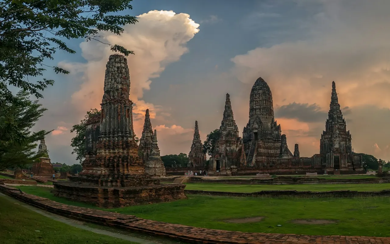 ปรางค์วัดไชยวัฒนาราม อุทยานประวัติศาสตร์อยุธยา
