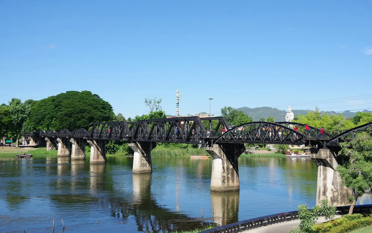 สะพานข้ามแม่น้ำแคว จังหวัดกาญจนบุรี